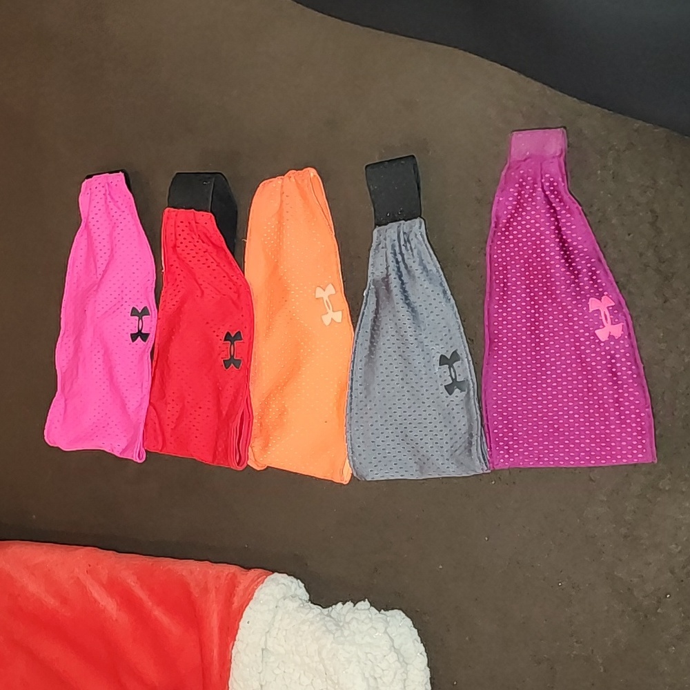 5 used UA headbands